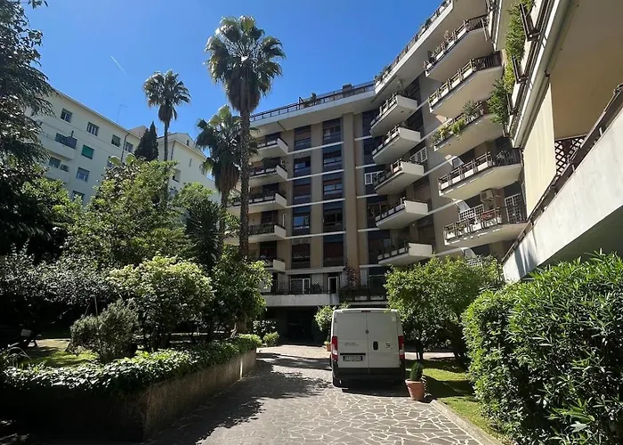 Ladolcevita-quiet & Stylish Retreat In Trastevere * Roma