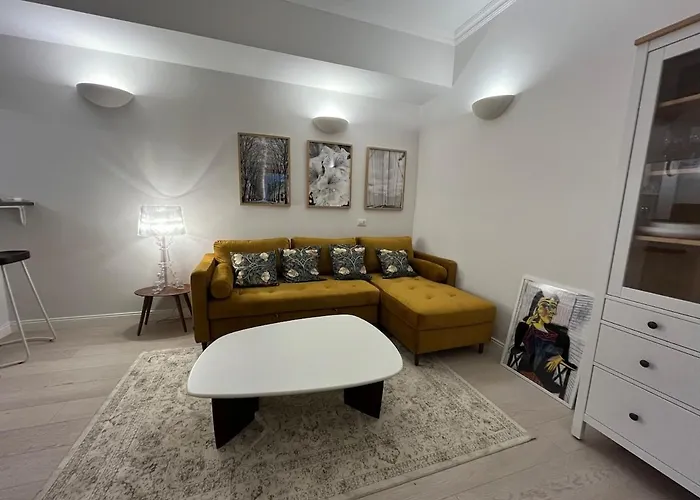 Ladolcevita-quiet & Stylish Retreat In Trastevere Roma