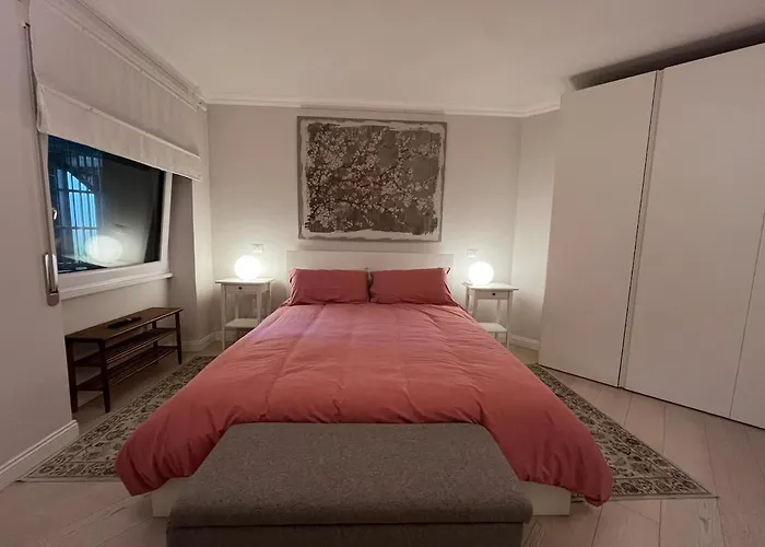 Ladolcevita-quiet & Stylish Retreat In Trastevere Roma